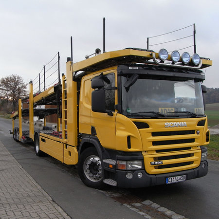Nutzfahzeuge Werkstatt für Sandstrahlen und Lackieren Nutzfahzeuge Werkstatt für Sandstrahlen und Lackieren von LKW, Oldtimer